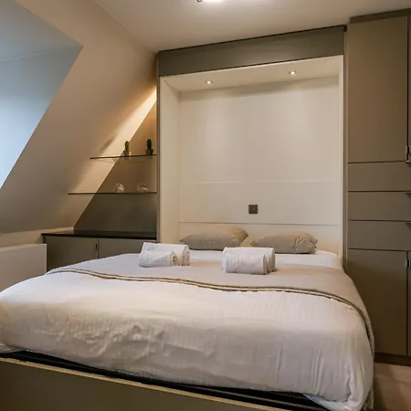 Penthouse For 4 With Dune & Sea Views In 아파트