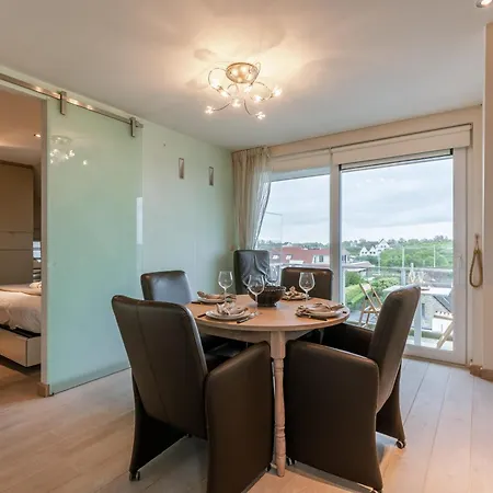 Penthouse For 4 With Dune & Sea Views In * Koksijde