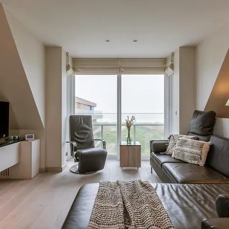 Penthouse For 4 With Dune & Sea Views In