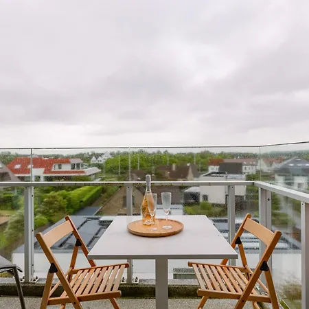 Penthouse For 4 With Dune & Sea Views In